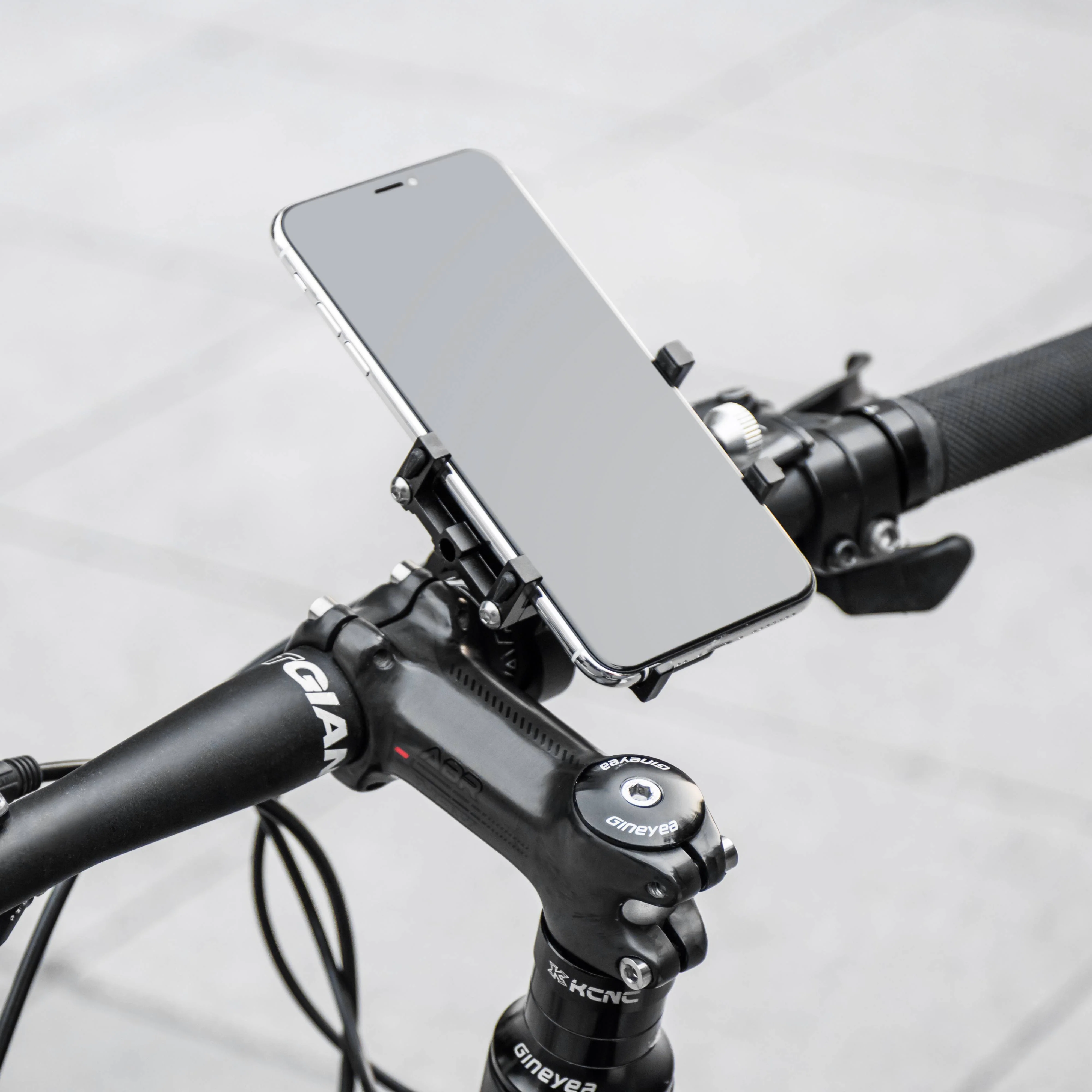 ROCKBROS Fahrrad Motorrad Handyhalterung mit 360 Rotation Clip - Image 5